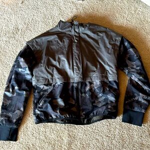 Under armour rain/wind jacket